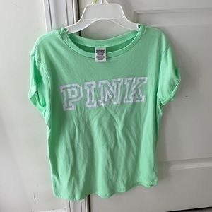 VS PINK tee